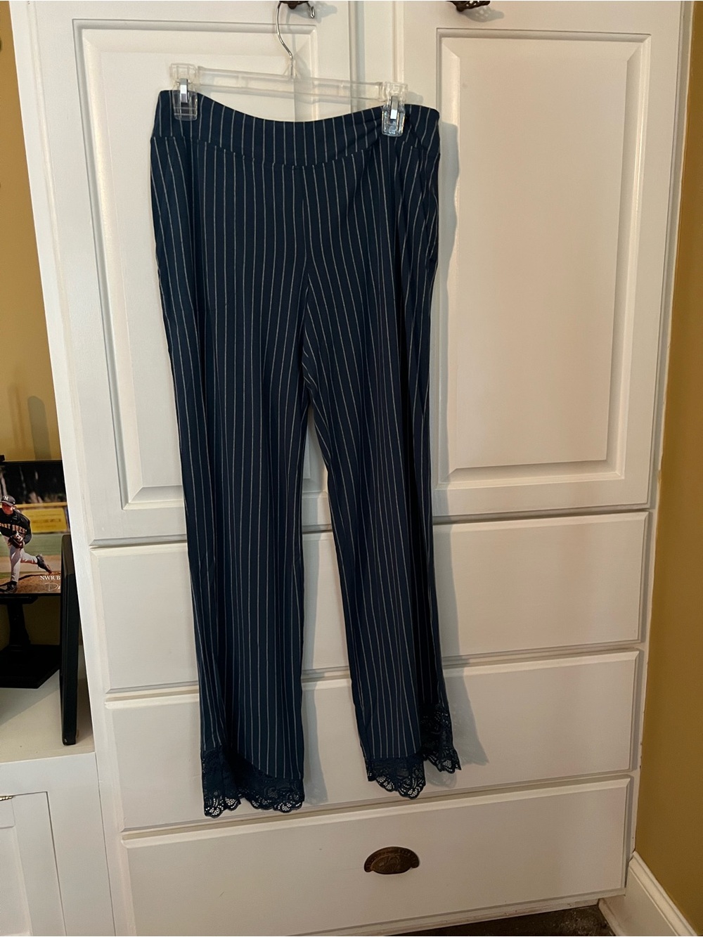 Soma women’s pajama pants sz M BLUE TEAL WHITE PINSTRIPE LACE HEM New
